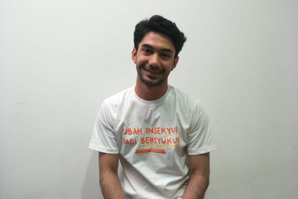 Perjalanan Reza Rahadian dari Kolam Renang ke Puncak Dunia Akting